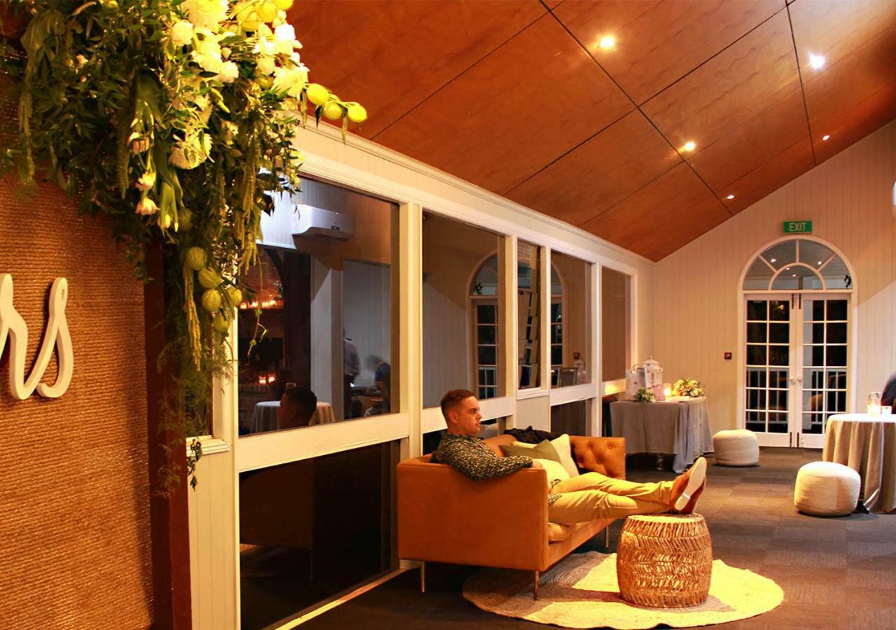Hampton Estate Wines Hotel Mount Tamborine Exterior photo